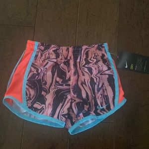 Brand new with tag girls Nike short size 4 xs